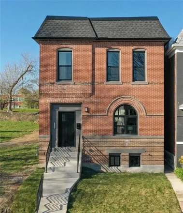 Buy this 3 bed house on Saint Louis University South Campus in Carr Lane Avenue, St. Louis