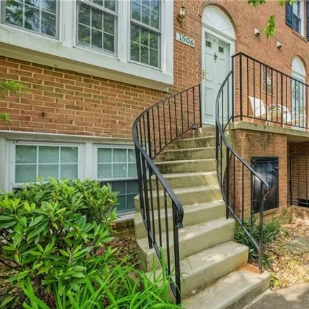 Buy this 3 bed condo on 1528 Honor Drive in Yellow Tavern, Henrico County