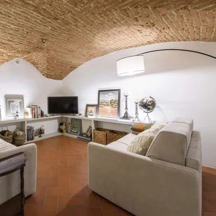 Image 6 - Piazza di Santo Spirito, 50125 Florence FI, Italy - Apartment for rent