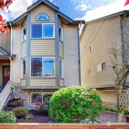 Buy this 3 bed house on 721 North 43rd Street in Seattle, WA 98103