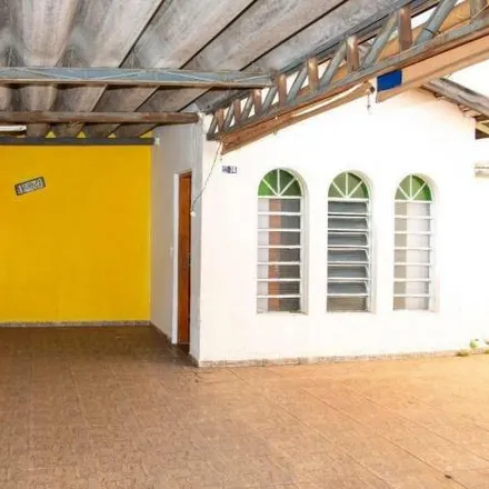 Buy this 3 bed house on Rua Aparecida in Vila Camargo, Bauru - SP