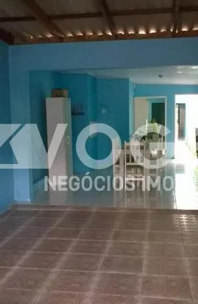 Buy this 2 bed house on Salão do Reino das Testemunhas de Jeová in Rua Santo Antônio 1078, Centro