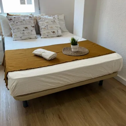 Image 2 - Carrer de Sant Joan Bosco, 44, 46019 Valencia, Spain - Apartment for rent