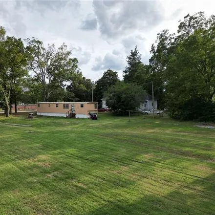 Image 2 - 147 Blue Ridge Avenue, Belton, Anderson County, SC 29627, USA - Apartment for sale