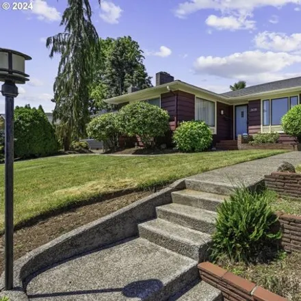 Buy this 3 bed house on 2635 Sunrise Ave S in Salem, Oregon