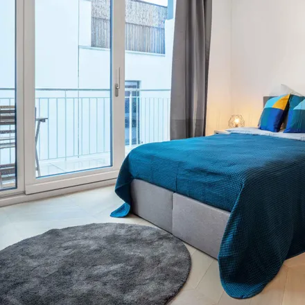 Rent this 3 bed room on Linienstraße 221 in 10119 Berlin, Germany