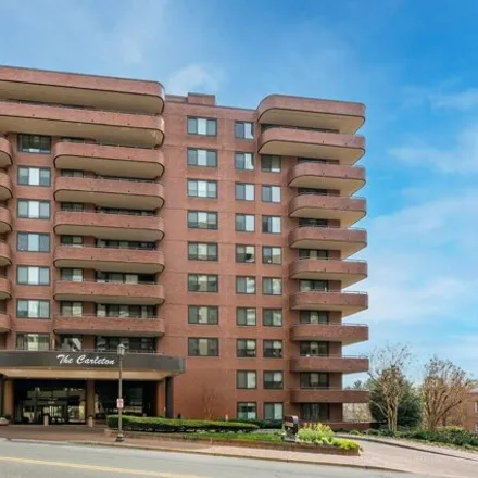 Image 2 - The Carleton of Chevy Chase, 4550 North Park Avenue, Friendship Heights Village, Montgomery County, MD 20815, USA - Condo for sale