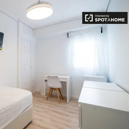 Image 1 - Carrer de la Florista, 37, 46015 Valencia, Spain - Room for rent