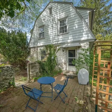 Image 4 - 521 North Essex Avenue, Narberth, Montgomery County, PA 19072, USA - House for sale