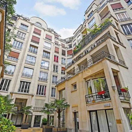 Image 4 - Mairie du 15e Arrondissement, Rue Péclet, 75015 Paris, France - Apartment for rent