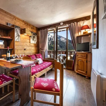 Rent this 1 bed apartment on Champagny-en-Vanoise in Rue des 16e Jeux Olympiques, 73350 Champagny-en-Vanoise