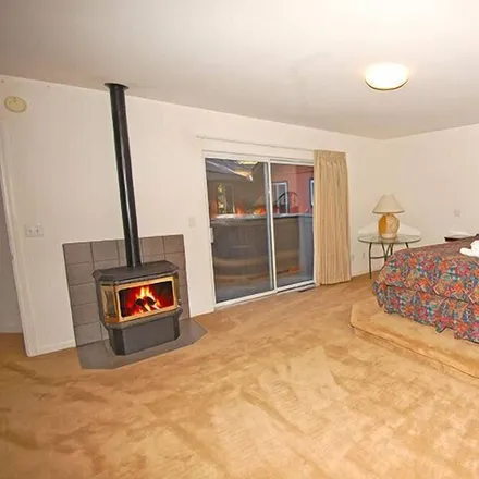 Image 4 - South Lake Tahoe, CA - House for rent