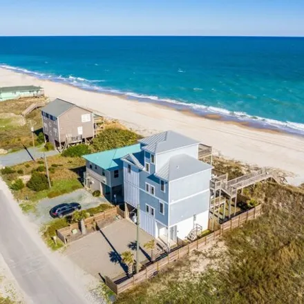 Image 2 - 504 Ocean Dr, North Topsail Beach, North Carolina, 28460 - House for sale