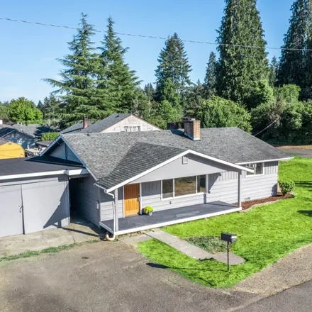 Buy this 3 bed house on 516 South 11th Street in Shelton, WA 98584