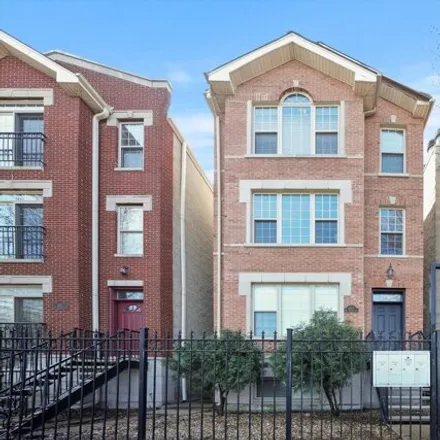 Buy this 3 bed condo on 3343 West Warren Boulevard in Chicago, IL 60624