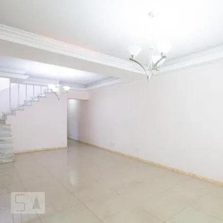Buy this 3 bed house on Rua Doutor João Bueno in Vila Augusta, Guarulhos - SP