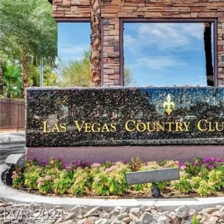 Buy this 1 bed condo on Las Vegas Country Club in LVCC Loop, Winchester