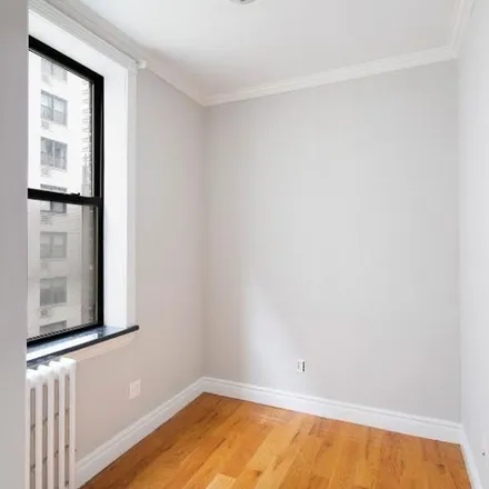 Rent this 2 bed apartment on East 36th Street in New York, NY 10016