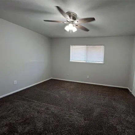 Image 9 - 625 North Valderas Street, Angleton, TX 77515, USA - Apartment for rent