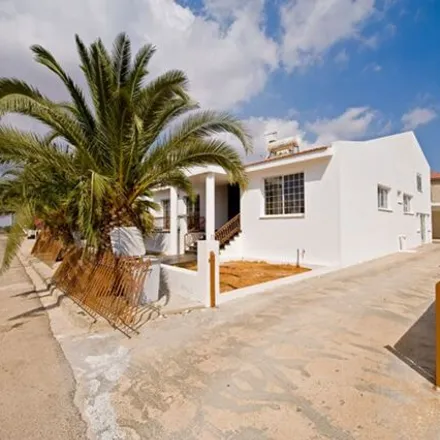Image 1 - Famagusta - House for sale