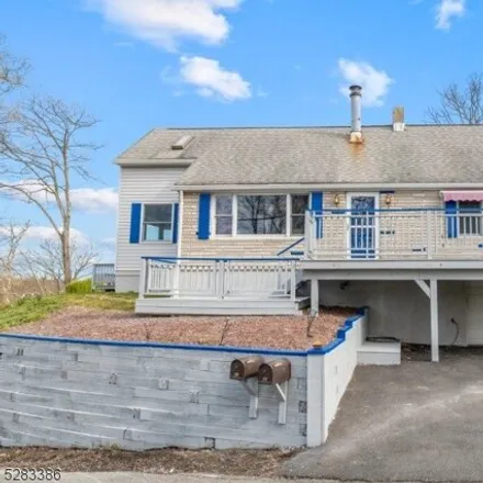 Buy this 3 bed house on 48 Castle Rock Road in Brady Park, Jefferson Township