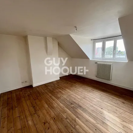 Rent this 3 bed apartment on Avenue Antoine de Saint-Exupéry in 62100 Calais, France