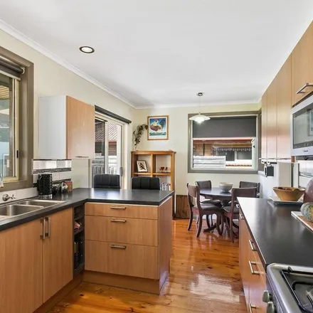 Image 8 - Geoffreys Kitchen, 127 Pakington Street, Geelong West VIC 3218, Australia - Apartment for rent