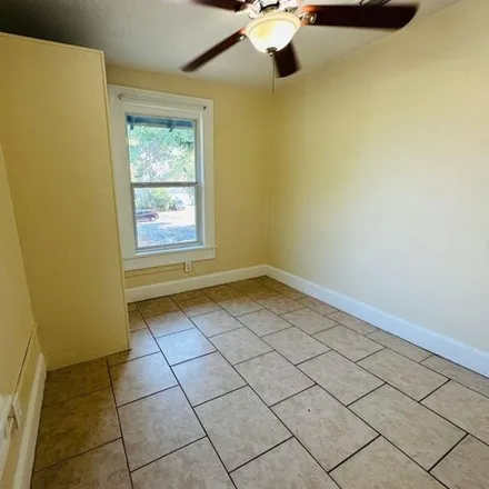 Image 7 - 1342 12th Avenue South, Saint Petersburg, FL 33705, USA - House for rent