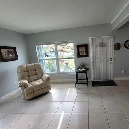 Image 5 - 1616 Smith Drive, Whispering Hills Golf Estates, Titusville, FL 32780, USA - House for sale