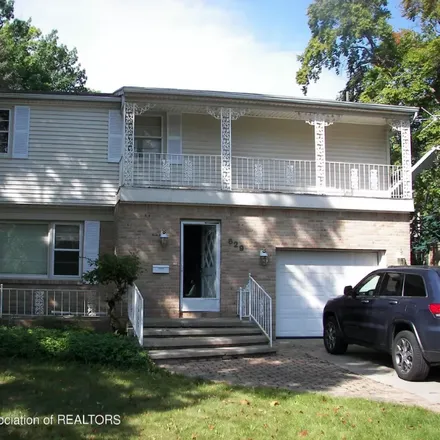 Rent this 6 bed house on 629 Lasalle Blvd