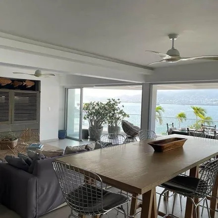 Buy this studio apartment on Cerrada Caracol in Playa Guitarrón, 39300 Acapulco