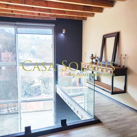 Rent this 3 bed apartment on Explanada de la Alhóndiga de Granaditas in Cerro Del Gallo, 36089 Guanajuato