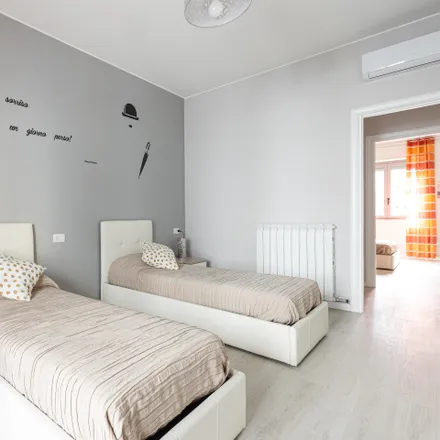 Image 9 - Mariagrazia Gasparro, Via Parmigianino, 20146 Milan MI, Italy - Apartment for rent