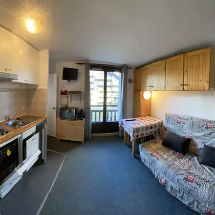 Image 2 - Risoul, 05600 Risoul, France - Apartment for rent
