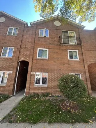 Buy this 3 bed condo on 339-343 West 24th Street in Chicago, IL 60616