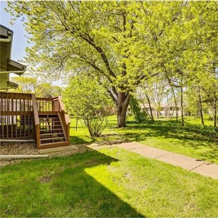Image 3 - 1519 Arden View Drive, Arden Hills, MN 55112, USA - House for sale