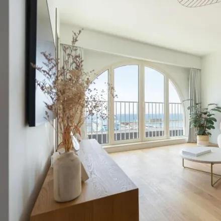 Rent this 2 bed apartment on Marseille in 2nd Arrondissement, FR