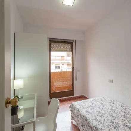 Image 1 - Carrer d'Alboraia, 26, 46010 Valencia, Spain - Room for rent