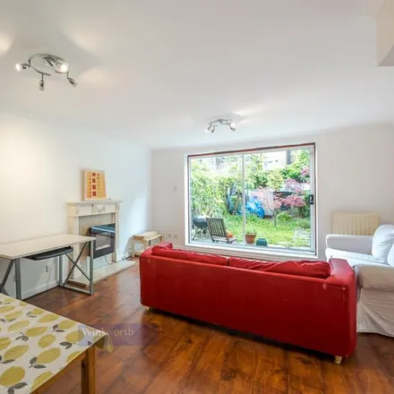 Image 2 - John Ruskin Street, London, SE5 0NT, United Kingdom - Townhouse for rent