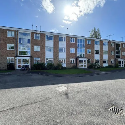 Rent this 2 bed apartment on Haig Court in Chelmsford, CM2 0BJ