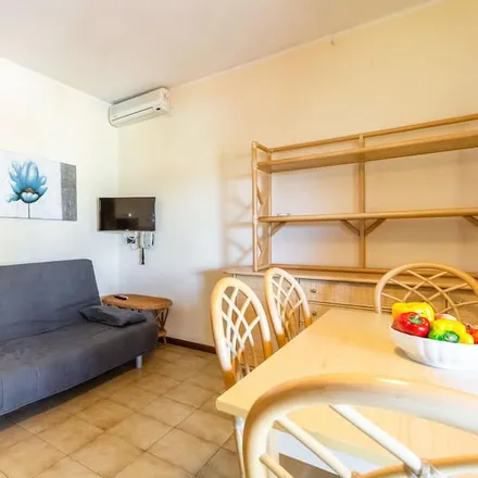 Image 2 - Manerba del Garda, Piazzale Porto Dusano, 25080 Montinelle BS, Italy - Apartment for rent