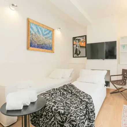 Rent this 1 bed apartment on Via Mosè Bianchi in 27, 20149 Milan MI