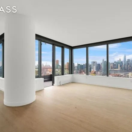Image 2 - Skyline Tower, 23-15 44th Drive, New York, NY 11101, USA - Condo for rent