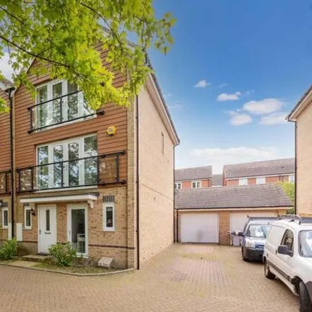 Buy this 4 bed townhouse on Edgeworth Close in Langley, SL3 7FS