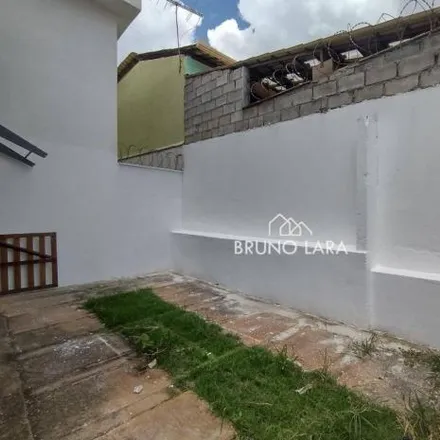 Buy this 2 bed house on Rua Nijica de Moura in Igarapé - MG, 32900-000