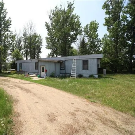 Buy this studio apartment on 26486 County Road 2 in Staples, Wadena County