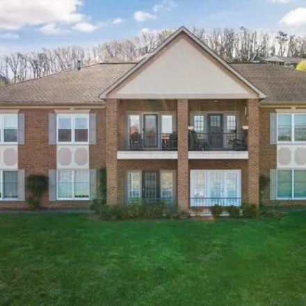 Buy this 2 bed condo on 1037 Brentwood Court in Kingston, TN 37763