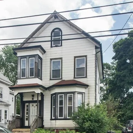 Rent this 4 bed house on 33 Cedar Unit 33 in Somerville, Massachusetts