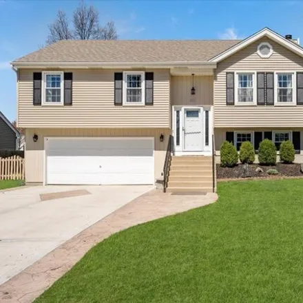 Buy this 4 bed house on 1086 Whittington Drive in Geneva, IL 60134