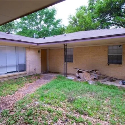 Image 3 - 330 Elm Street, Prairie View, Waller County, TX 77446, USA - House for sale